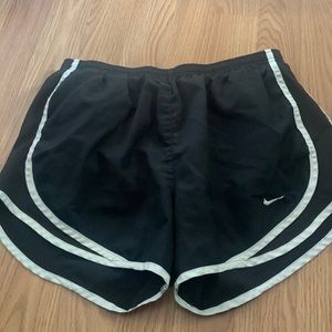 women’s black dri-fit nike shorts!